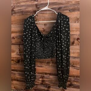 Love Tree Floral Cropped Long Sleeve